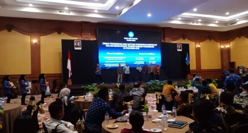 SMAN 1 Kempo Mendapatkan Penghargaan Dari BPMP NTB AWARD Dalam Kategori Satuan Pendidikan Inspiratif dalam Mendorong Transformasi Pendidikan.