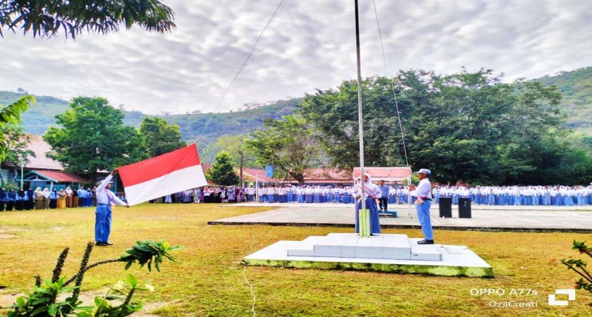 Pelaksanaan Upacara Bendera Senin, 17 Juli 2023
