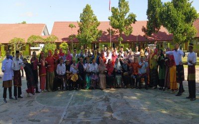 SMA NEGERI 1 KEMPO MEMPERINGATI UPACARA HARI PENDIDIKAN NASIONAL 2 MEI 2024 bersama KCD Dompu